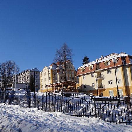 Zdrojowy Sanus Hotel Świeradów-Zdrój Exterior foto